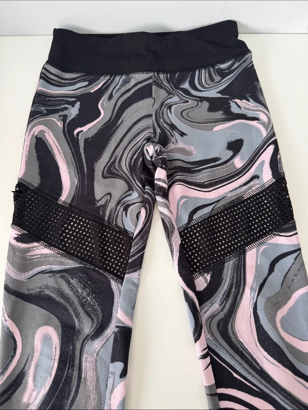 Justice Active Kids Marble Print Leggings Mesh cutouts. Size 10yr